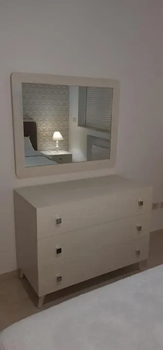 Charming And Cosy Apartment Close To Tunisia Mall Lac2 Tunis
